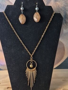 Gold Fringe Pendant Necklace with Brown Stone Earrings Set